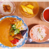 カレーにはメッセージが。